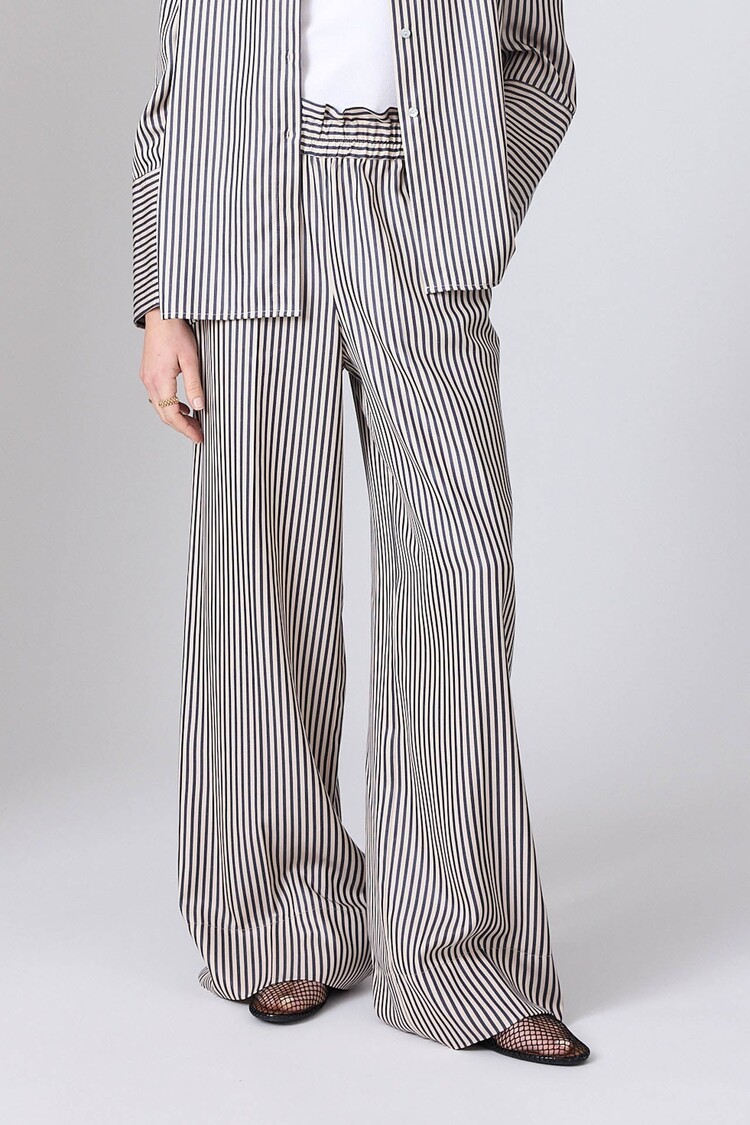 Corel Amsterdam Jaclynn pants stripe midnight blue Corel