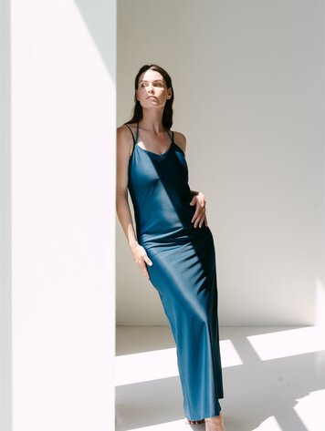 Aímée the label MireilleS6 dress blue