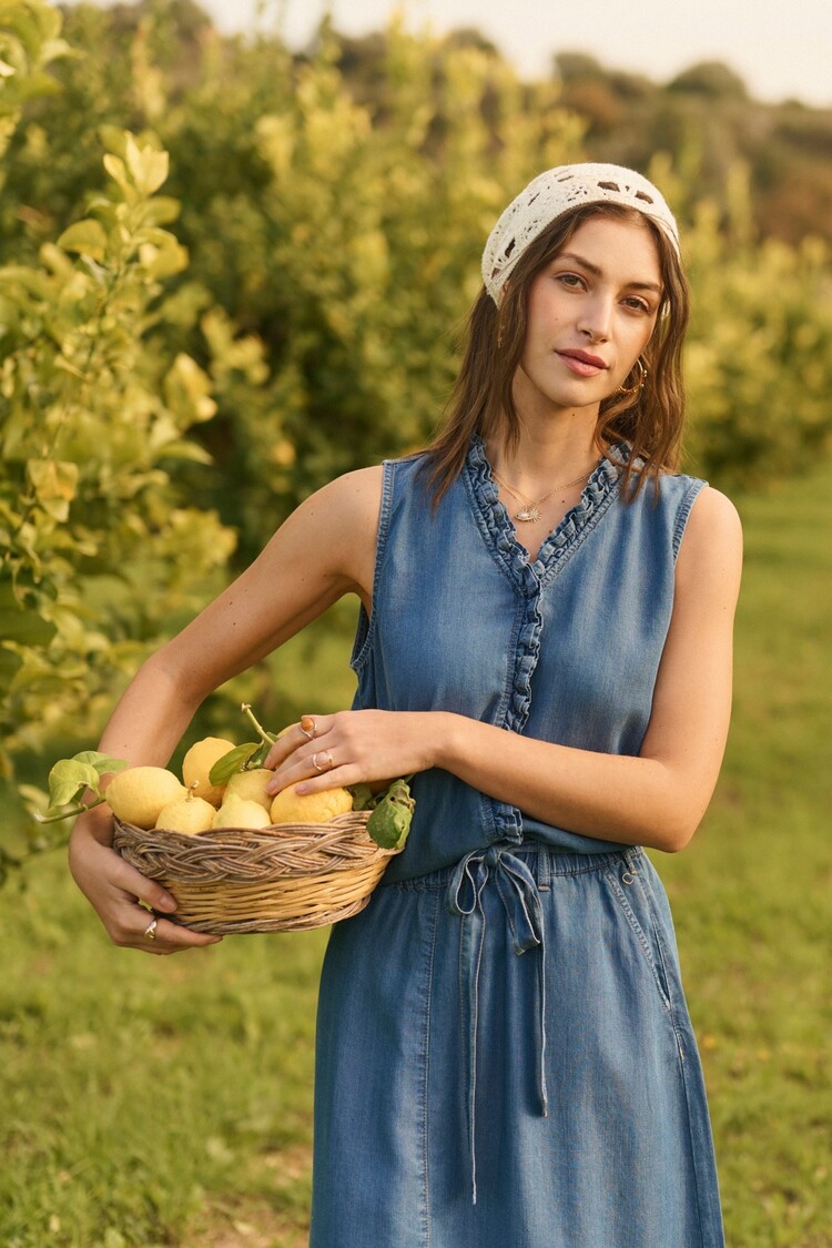Cream CRMolly sleeveless blouse jaspar blue denim Cream
