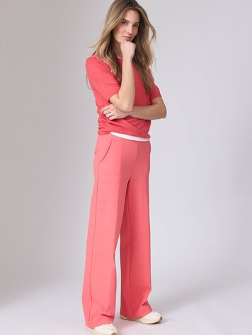 Corel Amsterdam Lily uni wide sport coral paradise