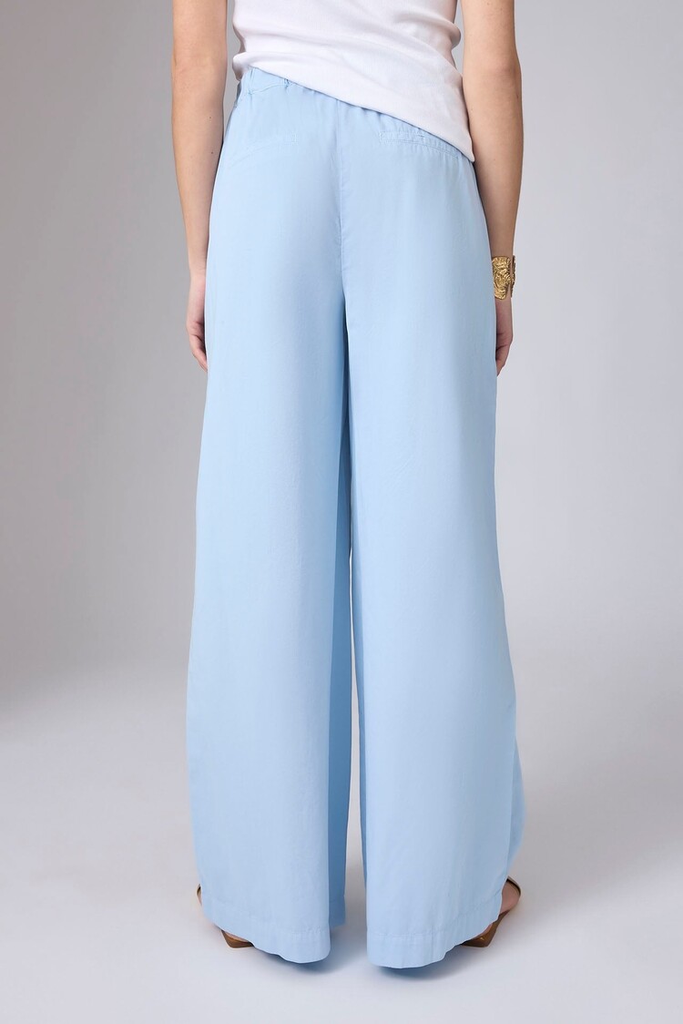 Corel Amsterdam Ella pants wide jeans soft sky blue Corel