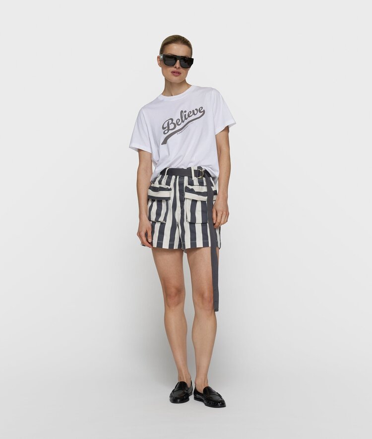 10DAYS Petite tee believe white 10Days