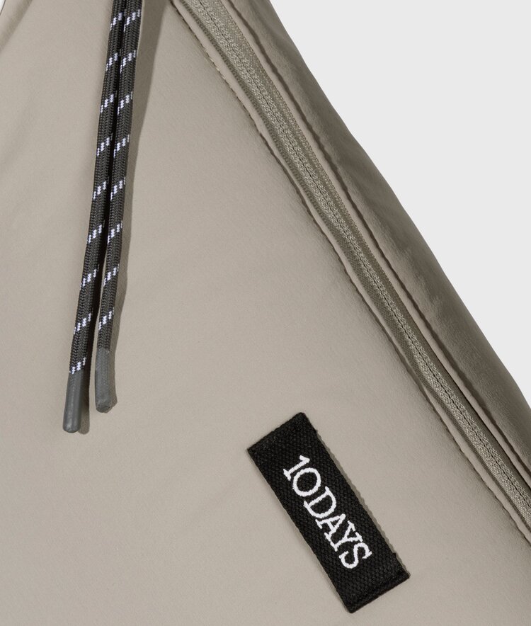 10DAYS Easy travel shoulder bag fog 10Days