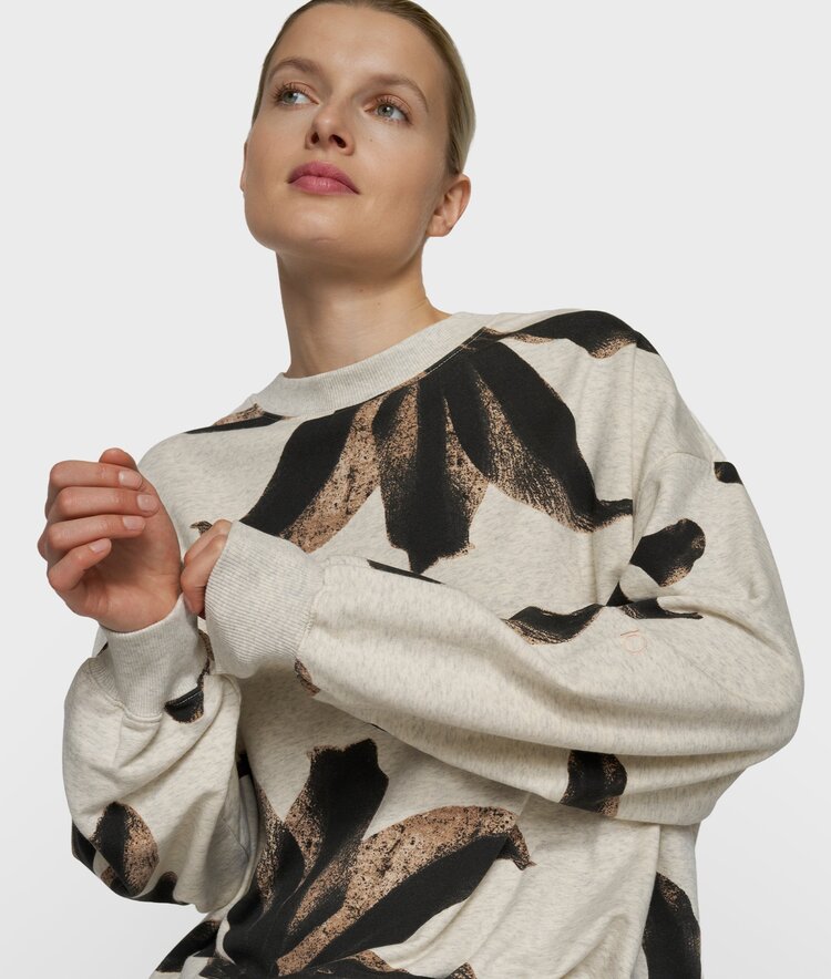 10DAYS Sweater flower soft white melee 10Days