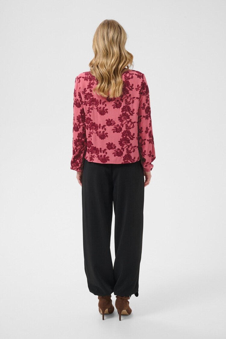 Cream CRRuby blouse mauvewood with Cabernet flower Cream