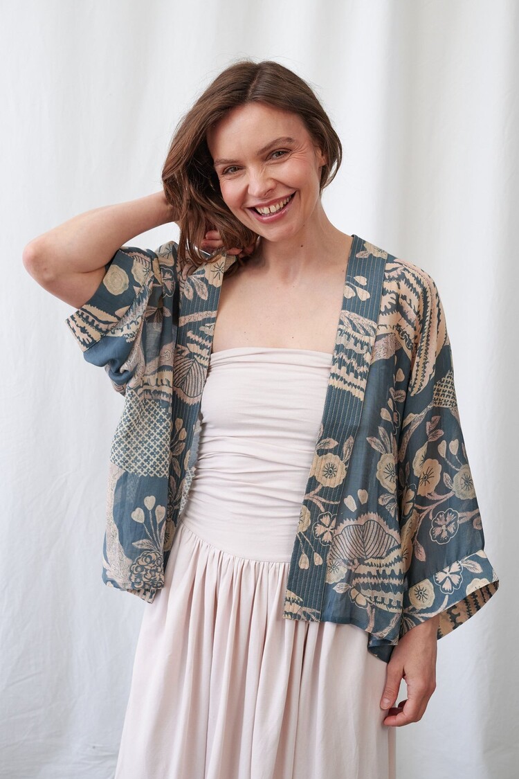 One Hundred Stars Kimono Rosa Blue One Hundred Stars
