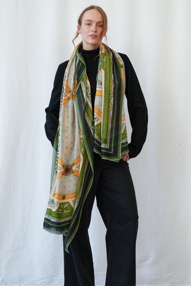 One Hundred Stars Scarf Fleur de Lys Gold One Hundred Stars