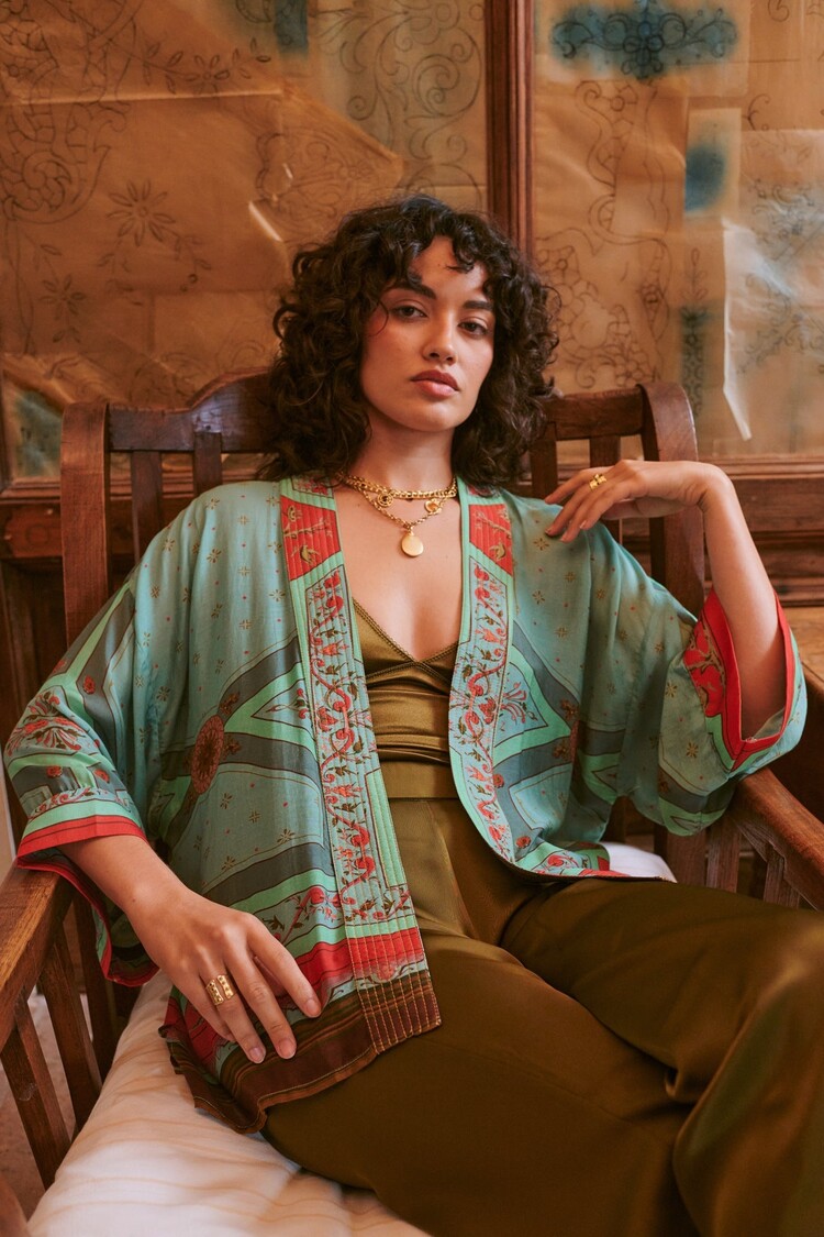 One Hundred Stars Kimono Fleur de Lys Aqua  One Hundred Stars