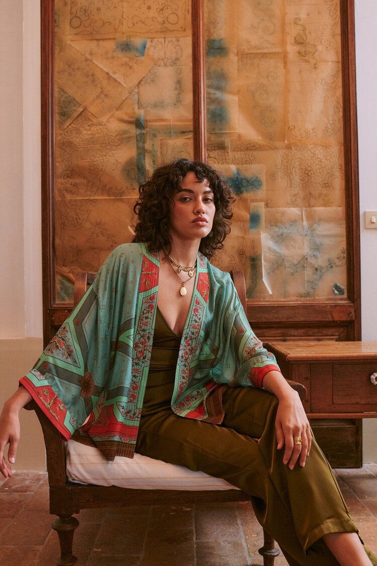 One Hundred Stars Kimono Fleur de Lys Aqua  One Hundred Stars