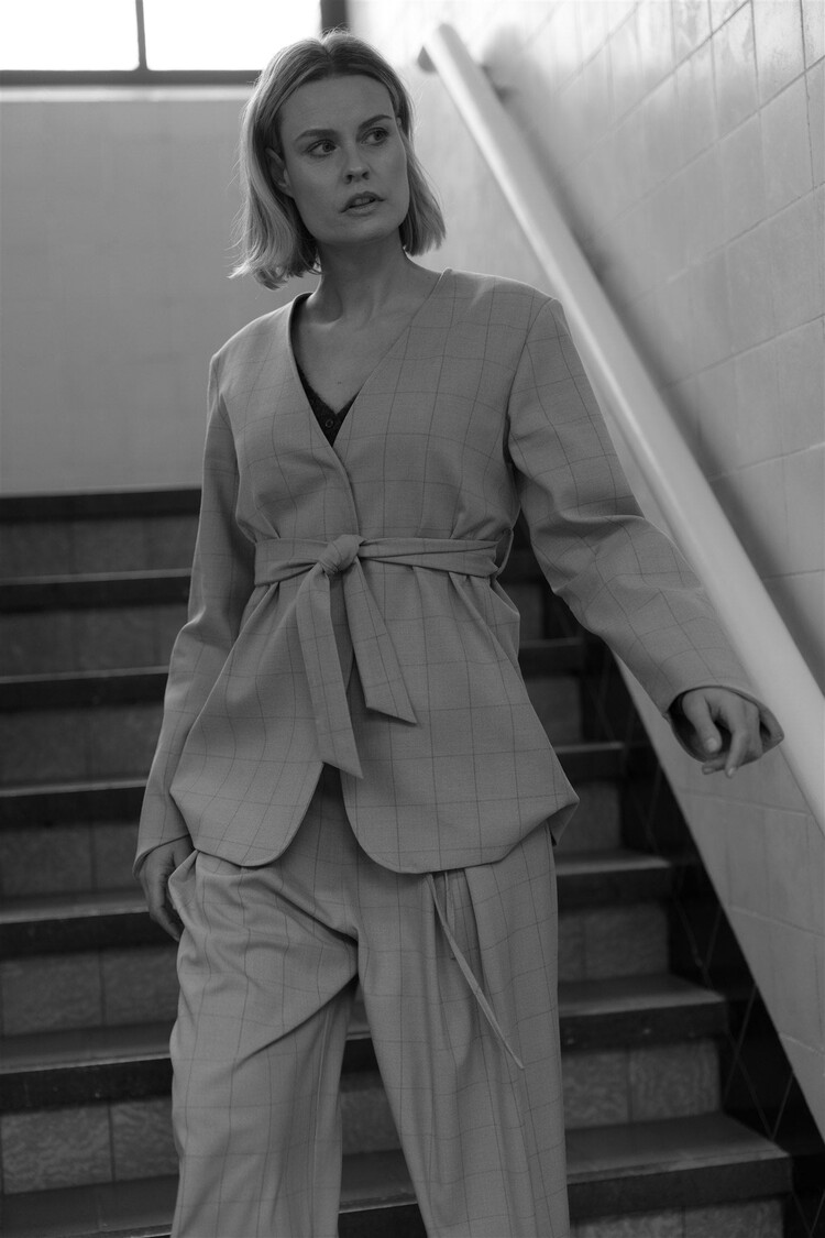 Aímée the label NykW6 trousers sand check Aimee the Label