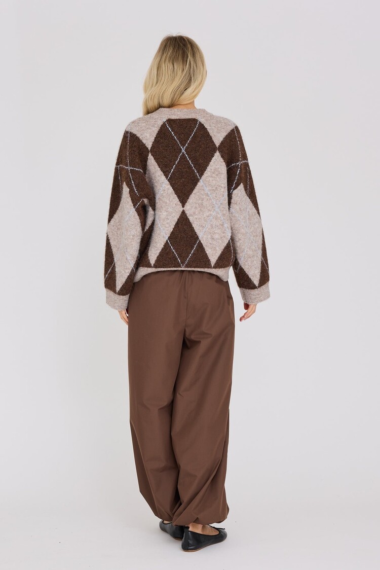 A-View Harlekin knit pullover dark brown A-View