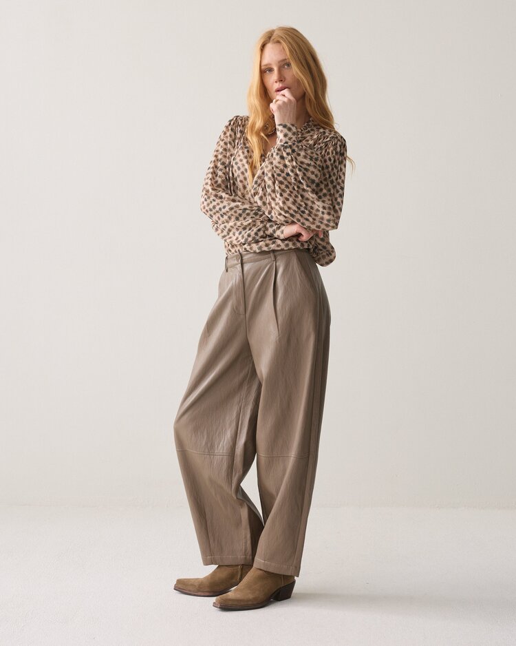Summum Woman Balloon trousers soft faux leather light taupe Summum Woman