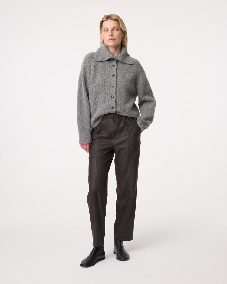 Knit-ted Milo cardigan antra Knit-ted