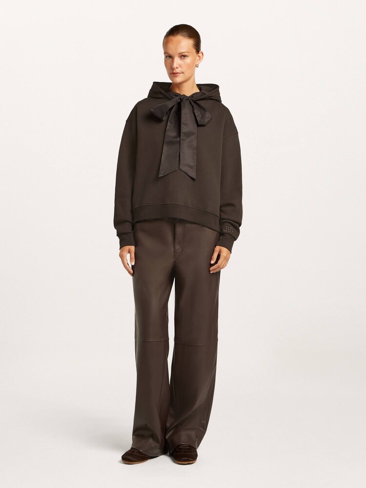 Beaumont Roxanne sweater dark chocolate Beaumont