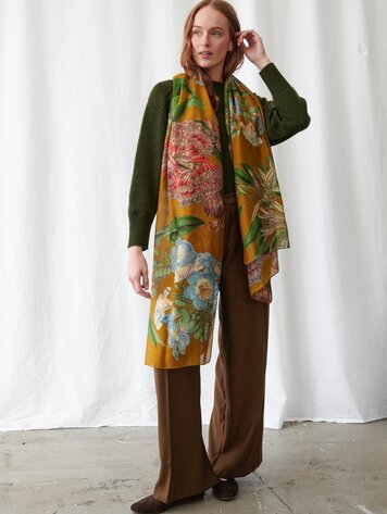 One Hundred Stars Scarf Rhodoleia Gold