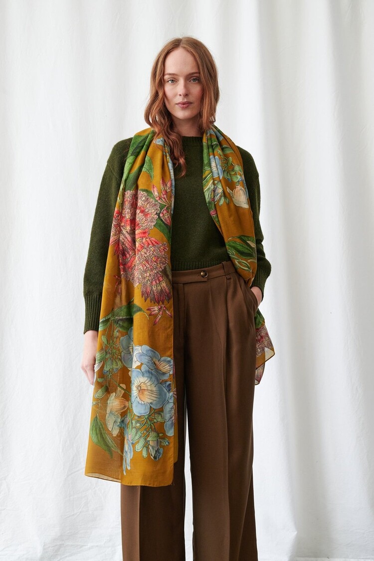 One Hundred Stars Scarf Rhodoleia Gold One Hundred Stars