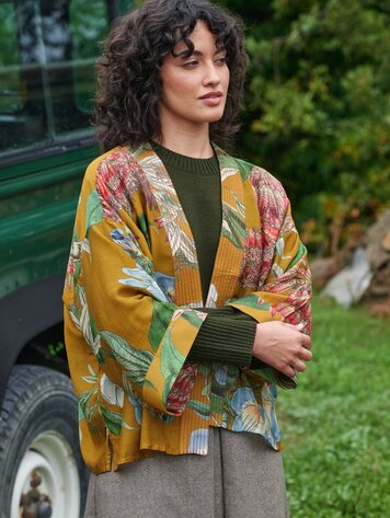 One Hundred Stars Kimono Rhodoleia Gold