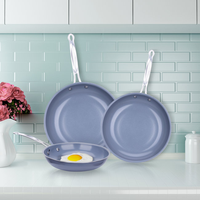 Swiss Pro+ | Koekenpannenset - 3-delig - Keramisch - Inductie | Milieuvriendelijk | Sapphire Green