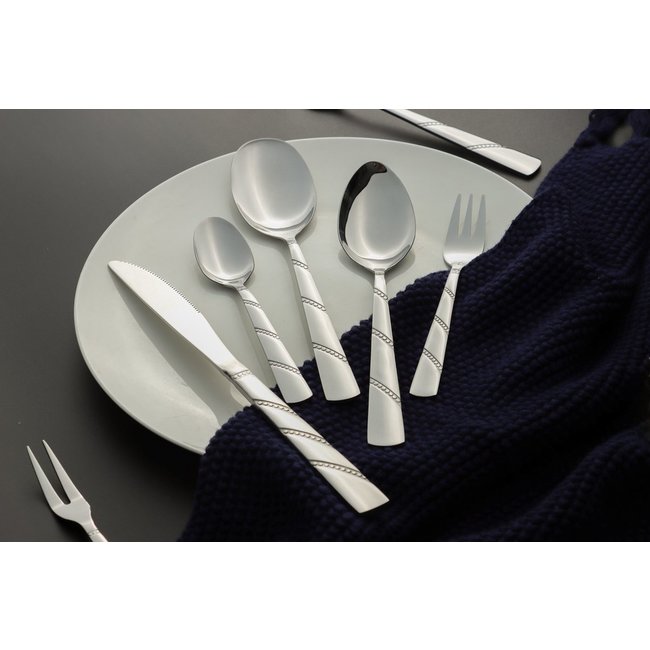 Swiss Pro+ | Bestekset in Koffer - 72 delig - 12 persoons- Zwitsers Kwaliteit - Complete Set - 100% roestvrijstaal - Modern