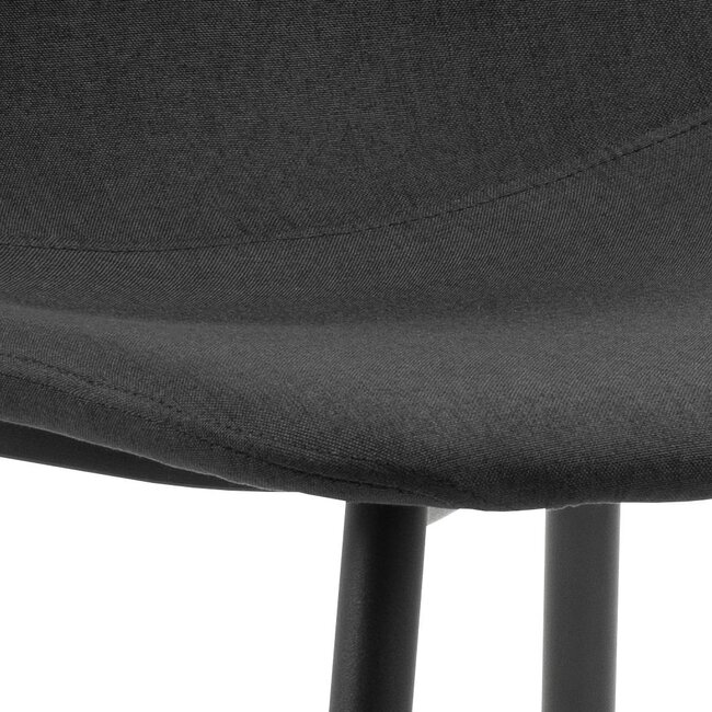 Swiss Homes® Silvara Eetkamerstoelen – Set van 4 – Zwart – Scandinavisch Design – Comfortabele Stoffen Kuipstoelen – Zwart Metalen Onderstel