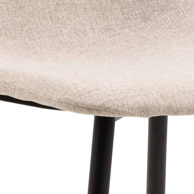 Swiss Homes® Silvara Eetkamerstoelen – Set van 4 – Beige – Scandinavisch Design – Comfortabele Stoffen Kuipstoelen – Zwart Metalen Onderstel