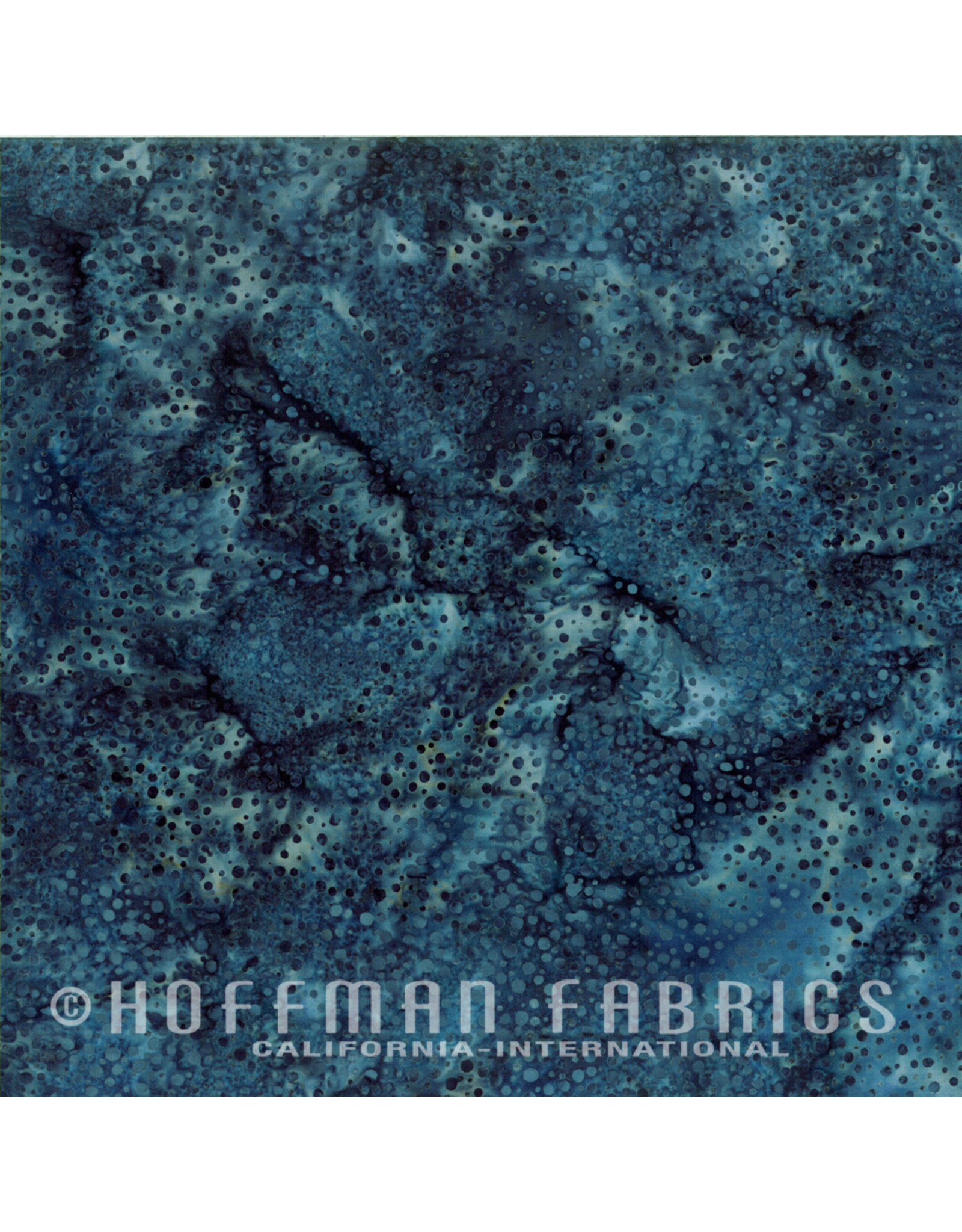Hoffman Fabrics Stof 100% katoen Bali dots donkerblauw