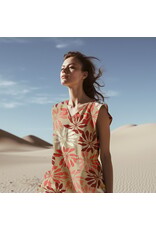 Stoffabrics Light & Lush bloemen rood/roos