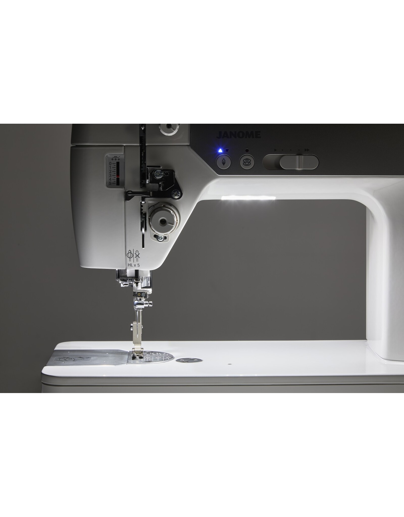 Janome Janome HD9 QC Professional