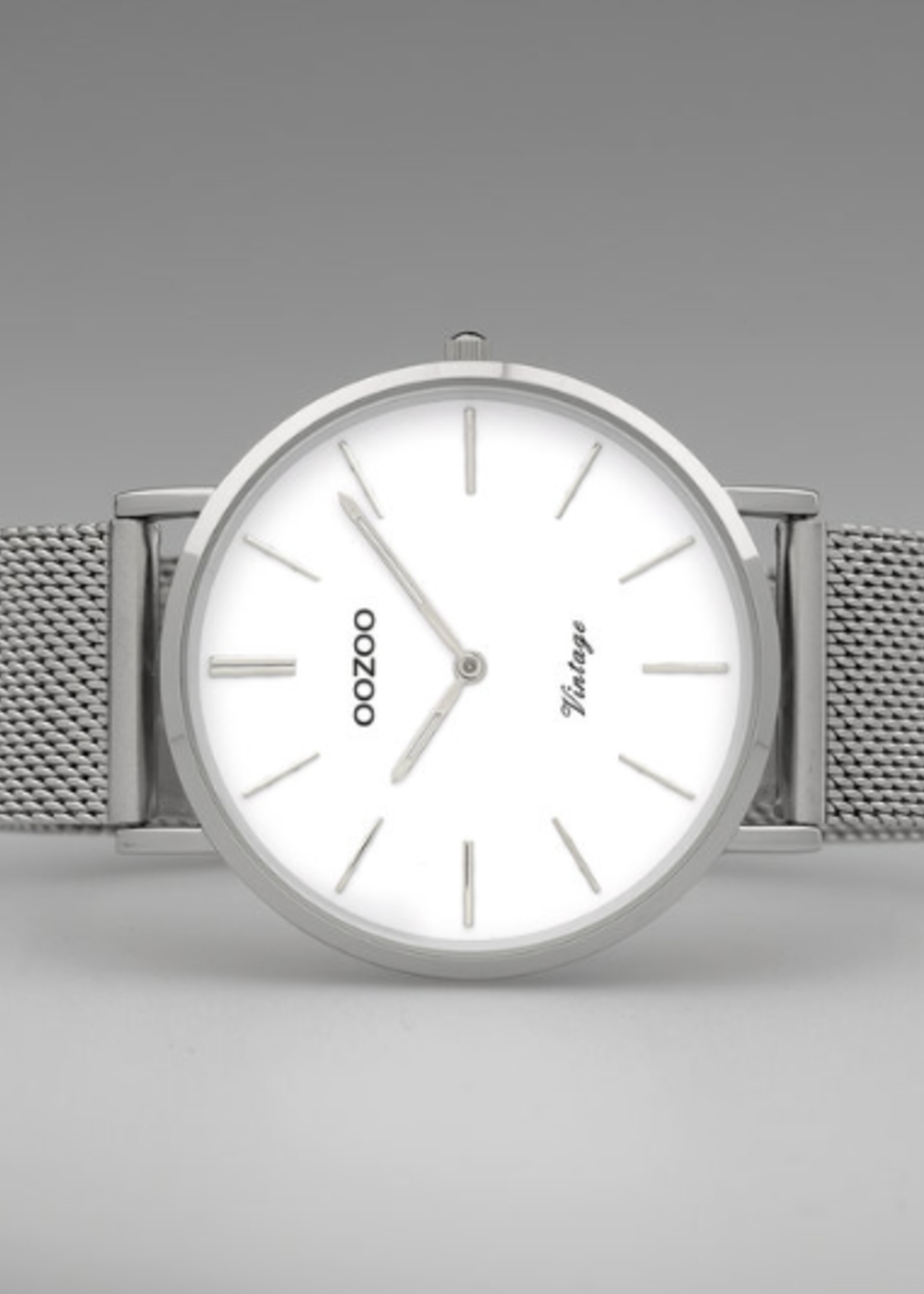 OOZOO OOZOO - Horloge met mesh band zilver met zilver horlogekast C9901