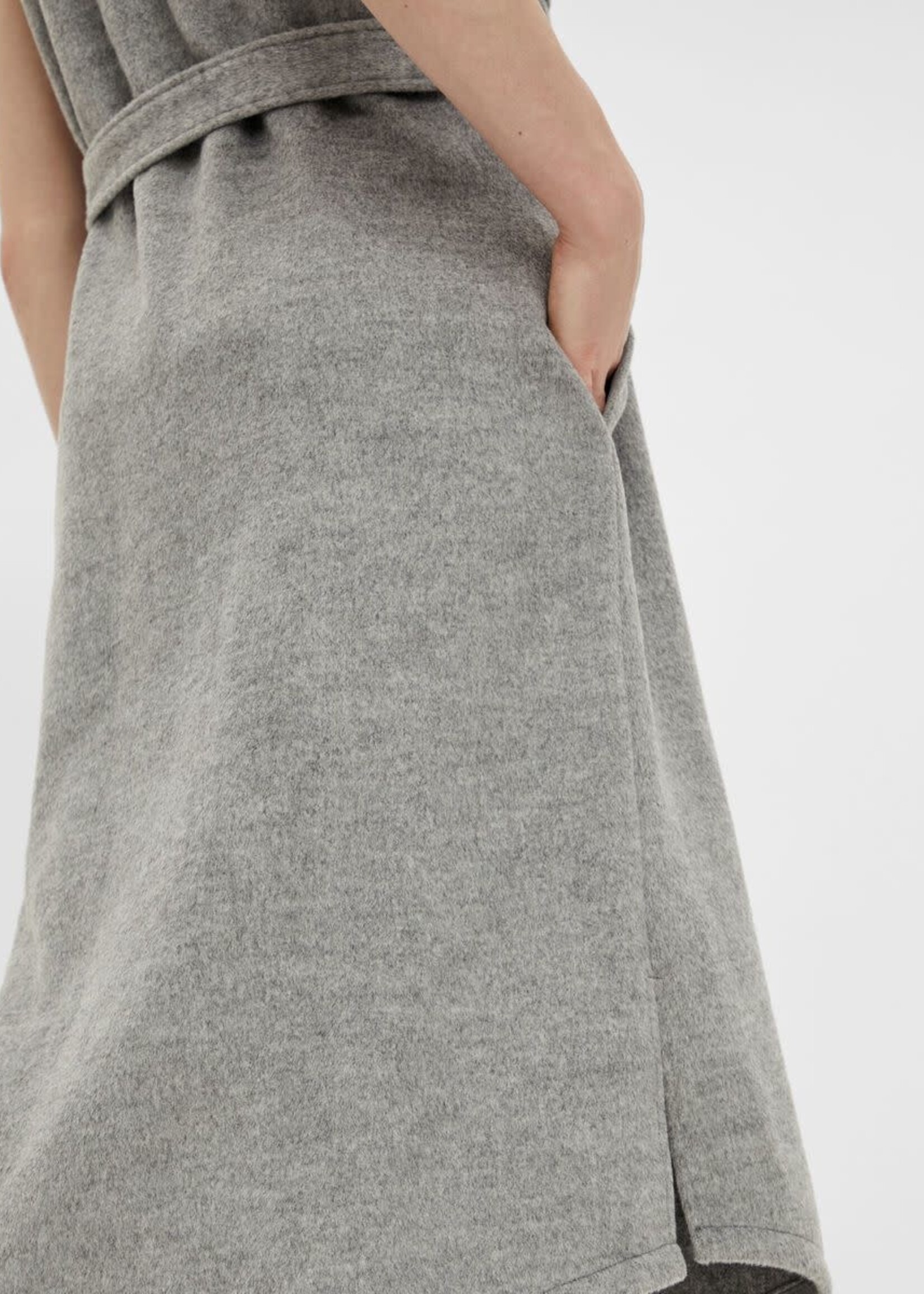 OBJECT OBJECT - Owen Lang mouwloos vest grijs MAAT 40