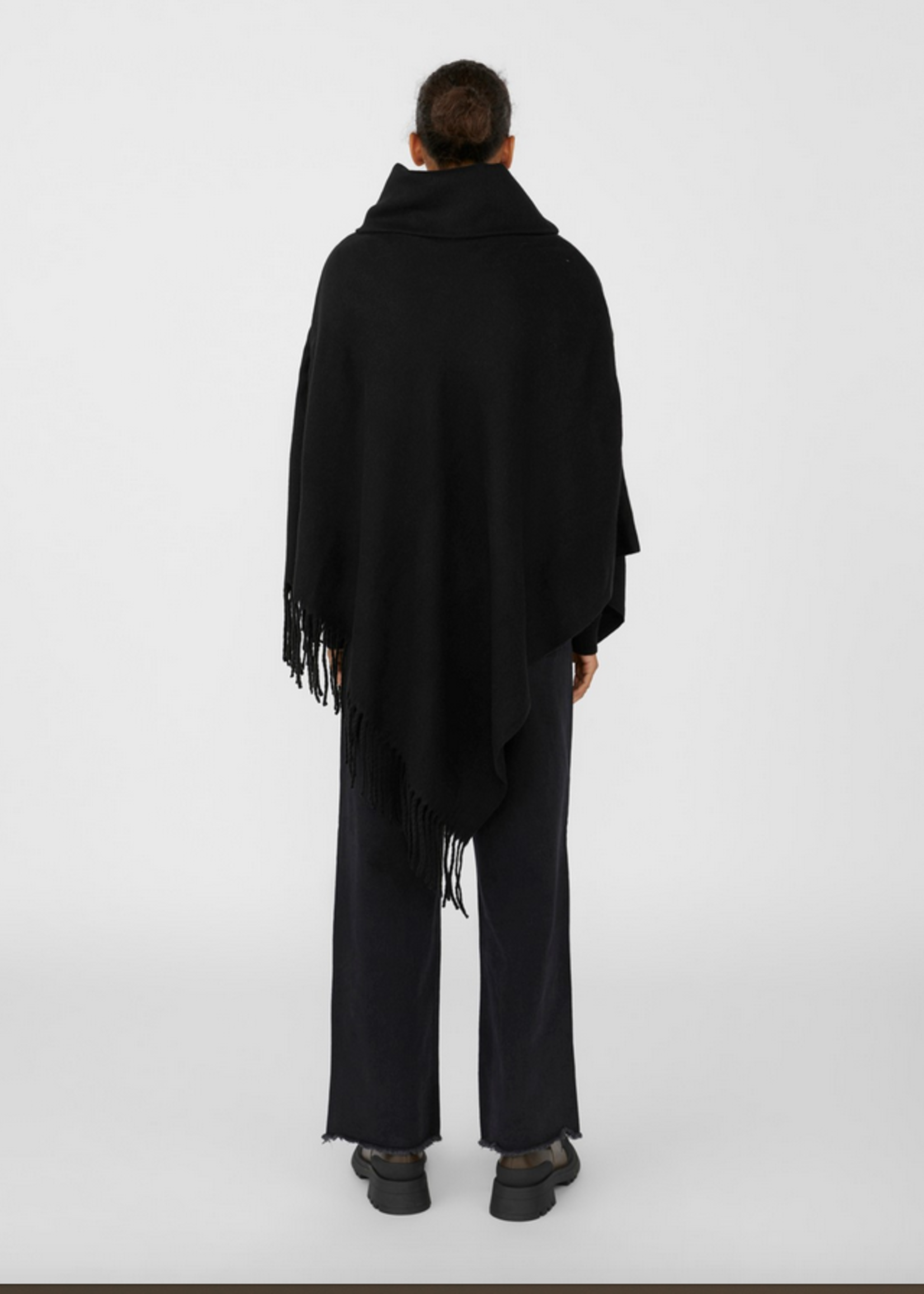 OBJECT OBJECT - Poncho Marilyn zwart