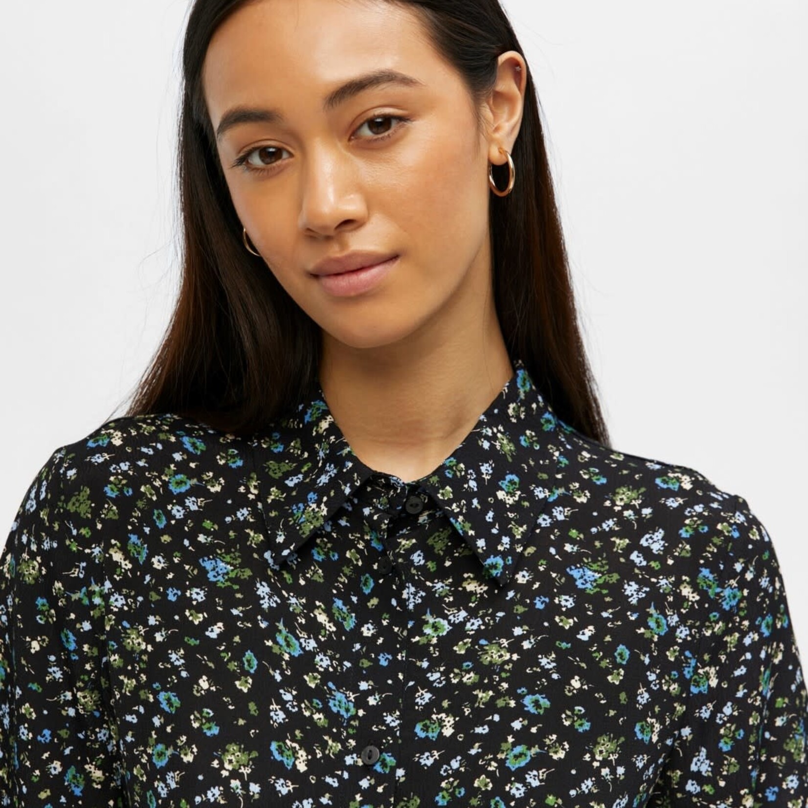 OBJECT OBJECT - Jurk Janni 2/4  zwart met bloemen blauw groen