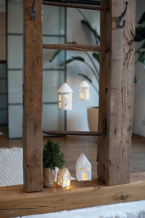 RÄDER DESIGN Stories RÄDER DESIGN - Hanging lighthouse round  small