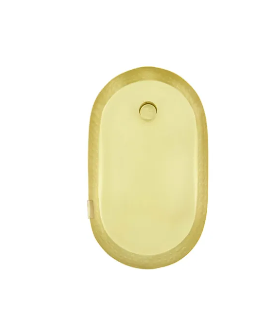 ZUSSS ZUSSS - Metalen kandelaar ovalen schaal goud