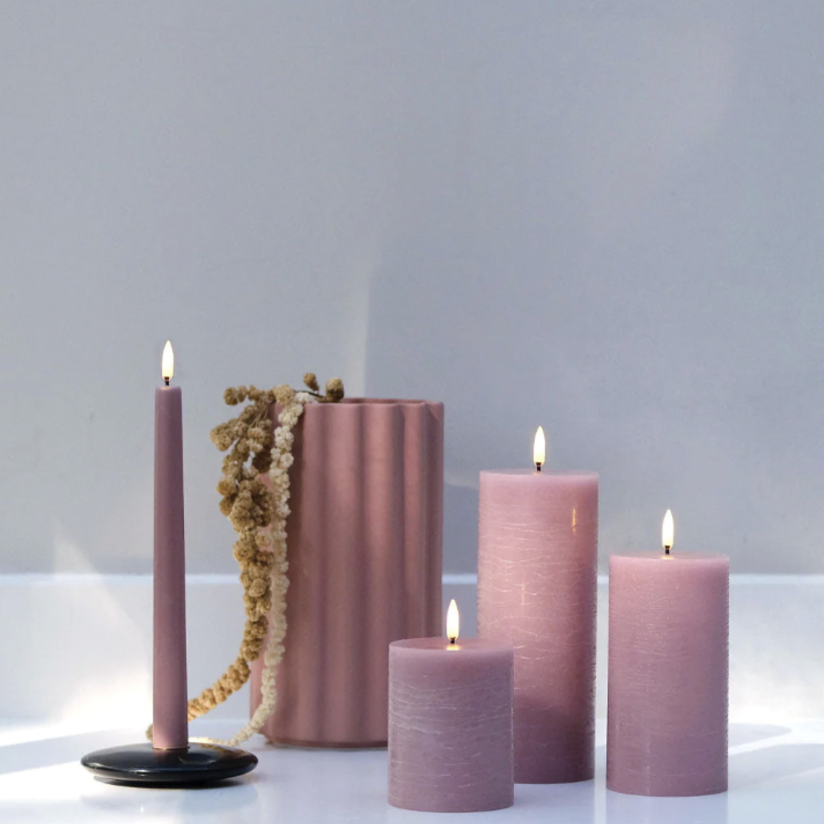 UYUNI UYUNI - Cilinderkaars LED Dusty rose 7,8x15cm