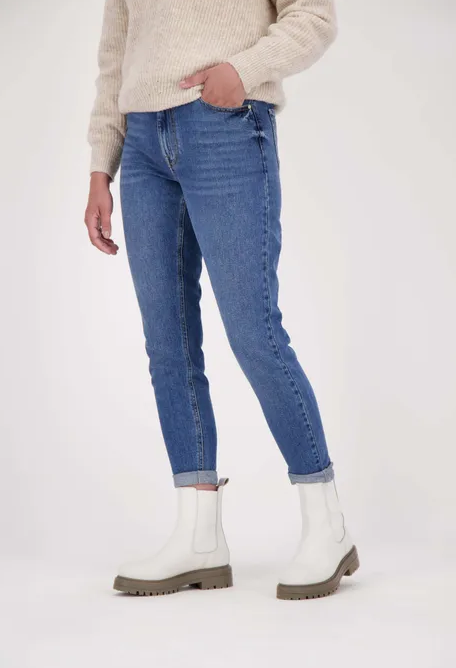 ZUSSS ZUSSS - Trendy mom jeans lichtblauw MAAT XL