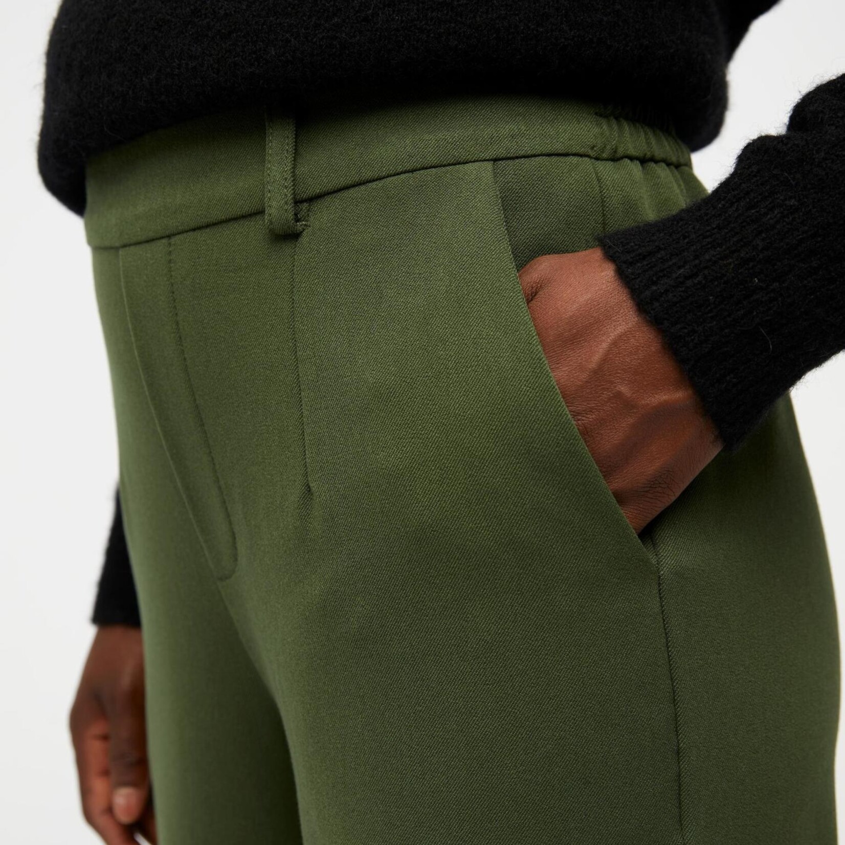 OBJECT OBJECT - Wide pant NOOS Lisa duffel bag / groen