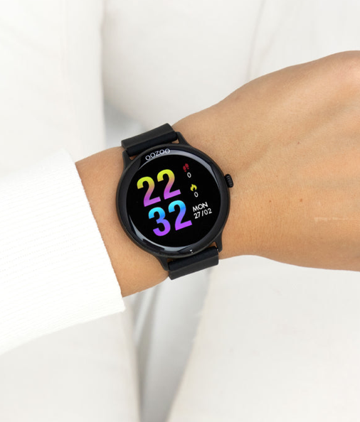 OOZOO OOZOO - Smartwatch met zwarte rubberen band Q00134