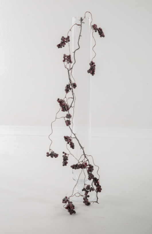 -- C&G - Frosted snow berry garland 110cm