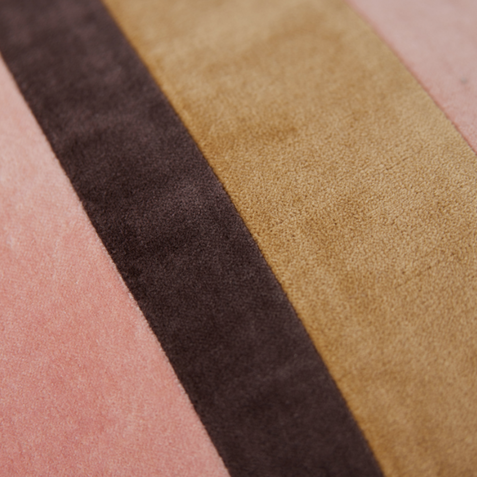 HKLIVING HKLIVING - Striped velvet cushion sunkissed 50x30 TKU2178