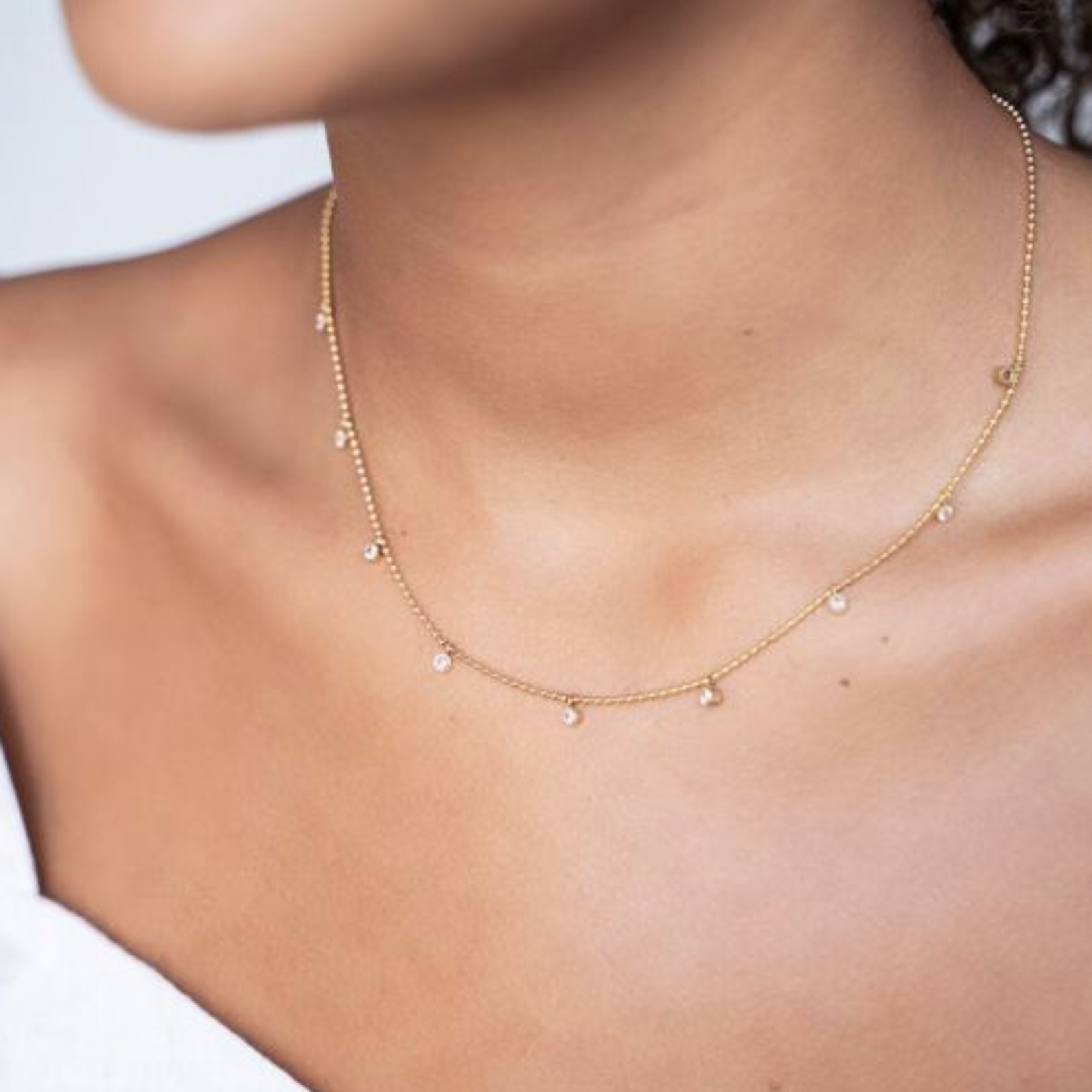 MY JEWELLERY MY JEWELLERY  - Ketting met bolletjes en transparante stenen goud