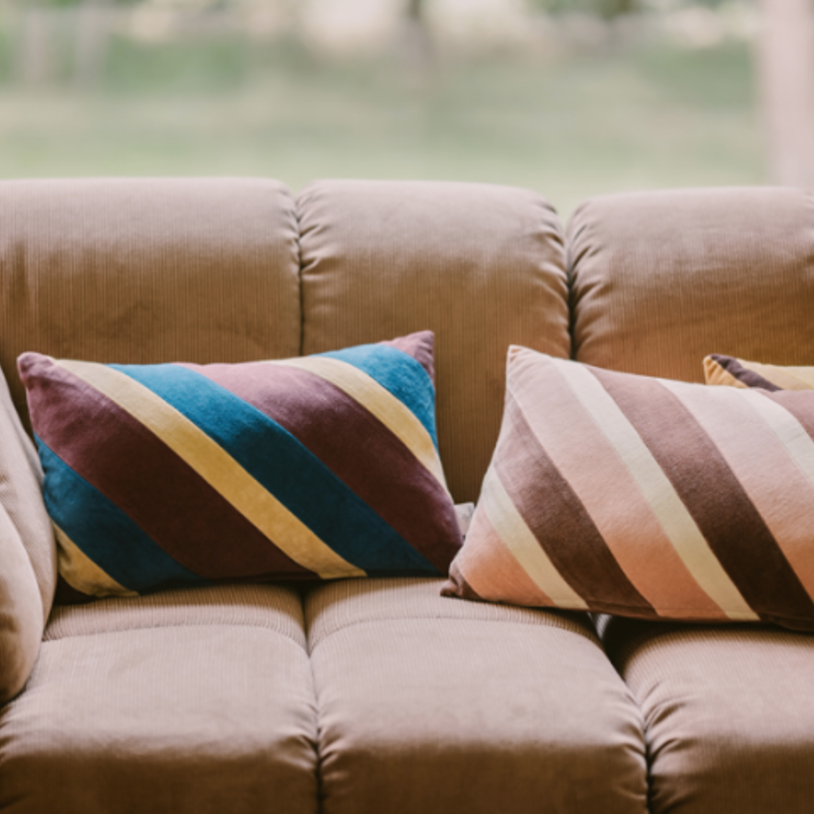 HKLIVING HKLIVING - Kussen fluweel gestreept Rose 60x35cm TKU2181