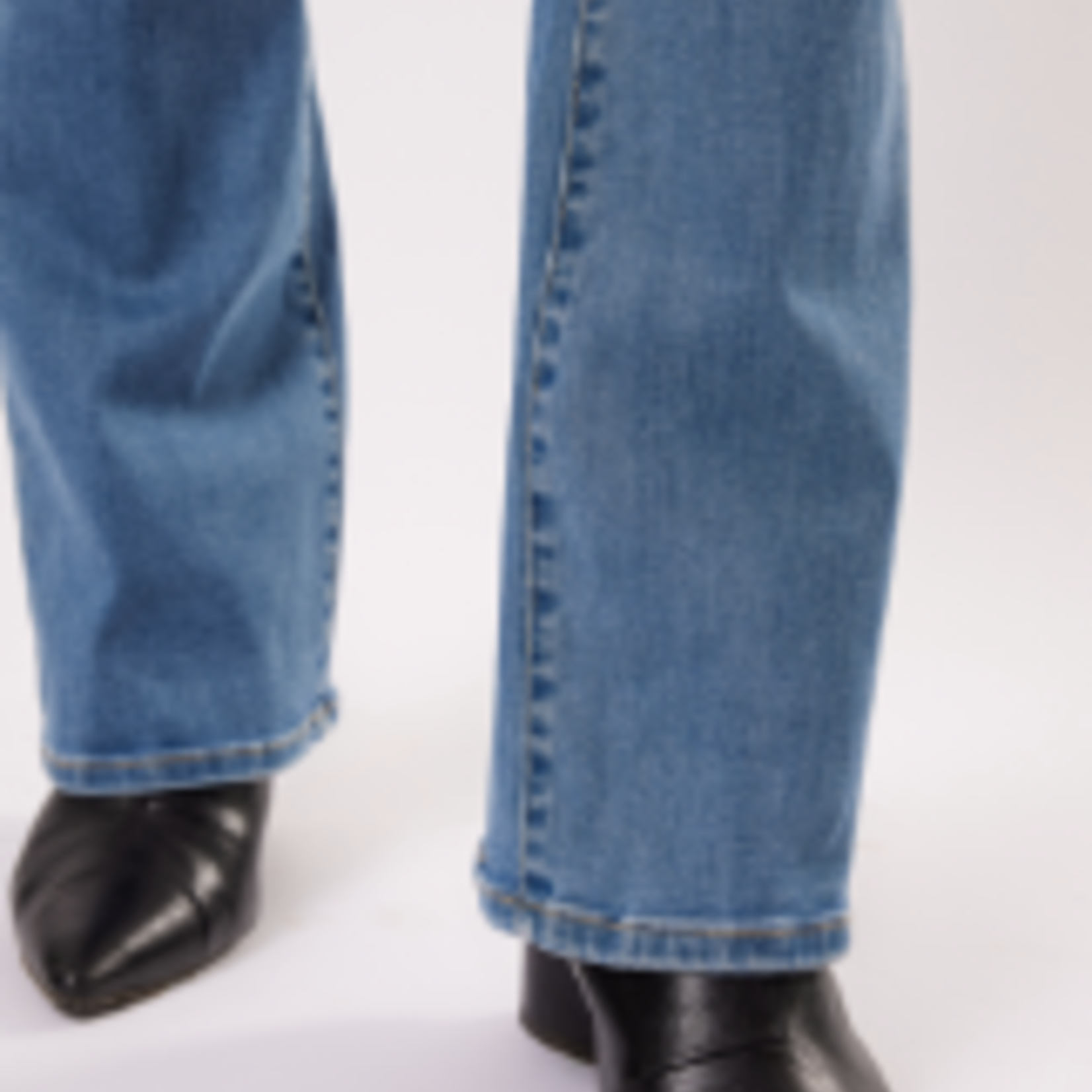 FLURESK FLURESK - Loes flared jeans medium blauw