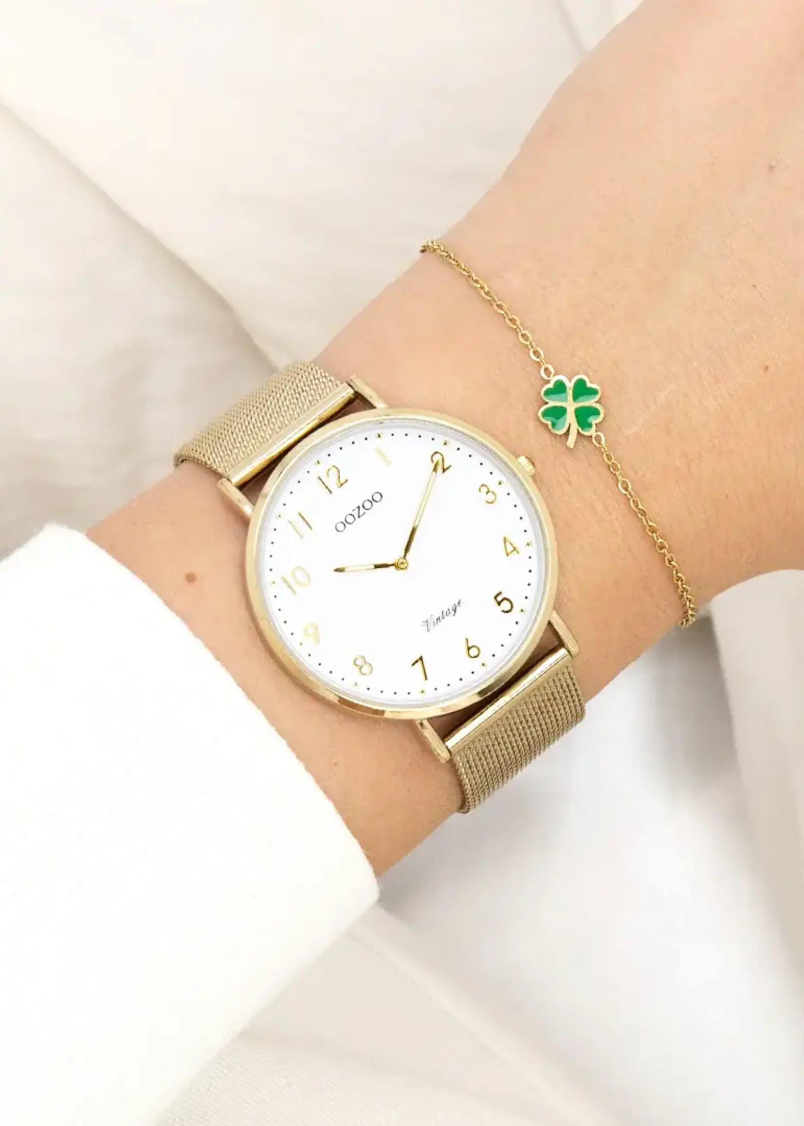 OOZOO OOZOO - Horloge met mesh band goud  C20342