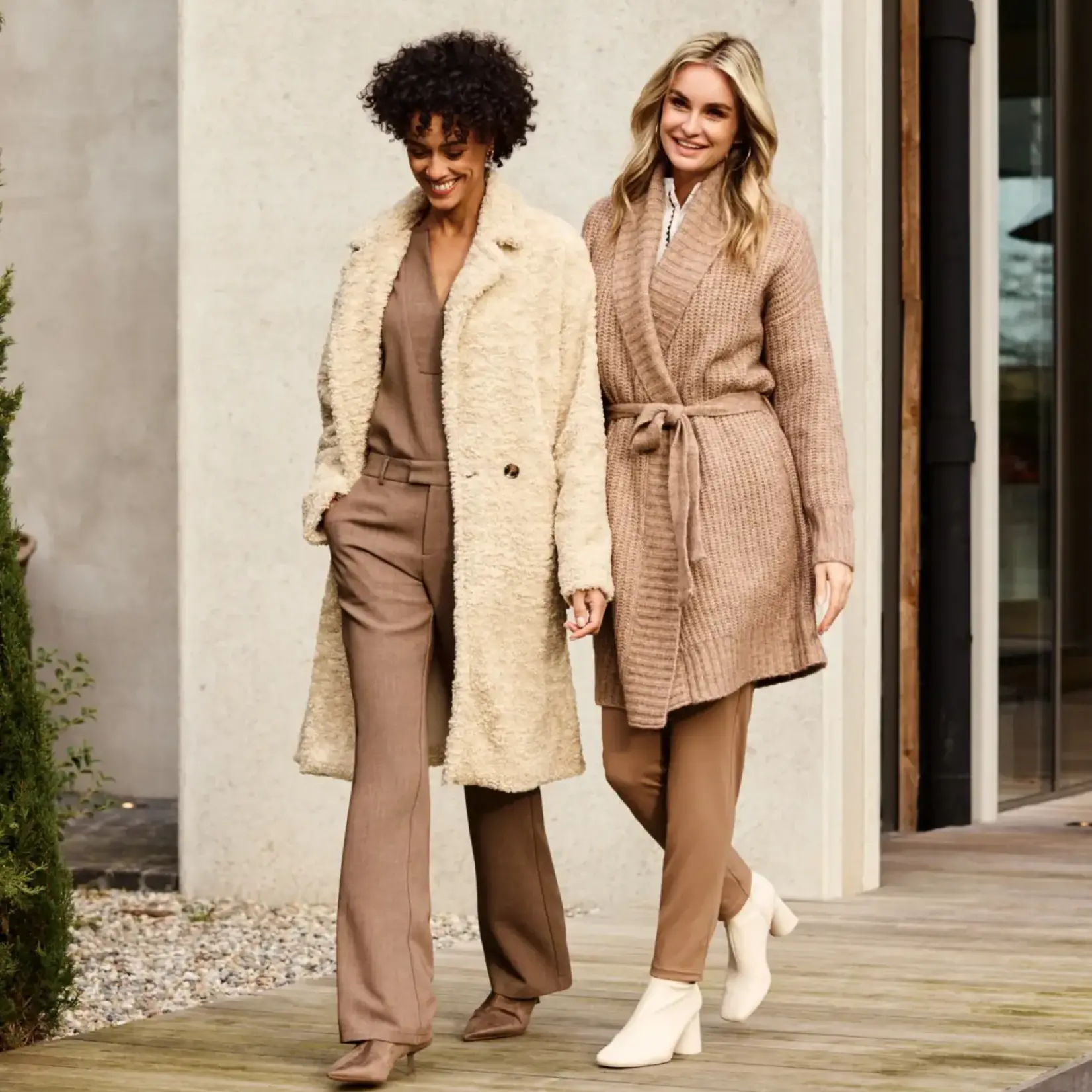 G-MAXX G-MAXX - Cardigan/vest Emelina sahara