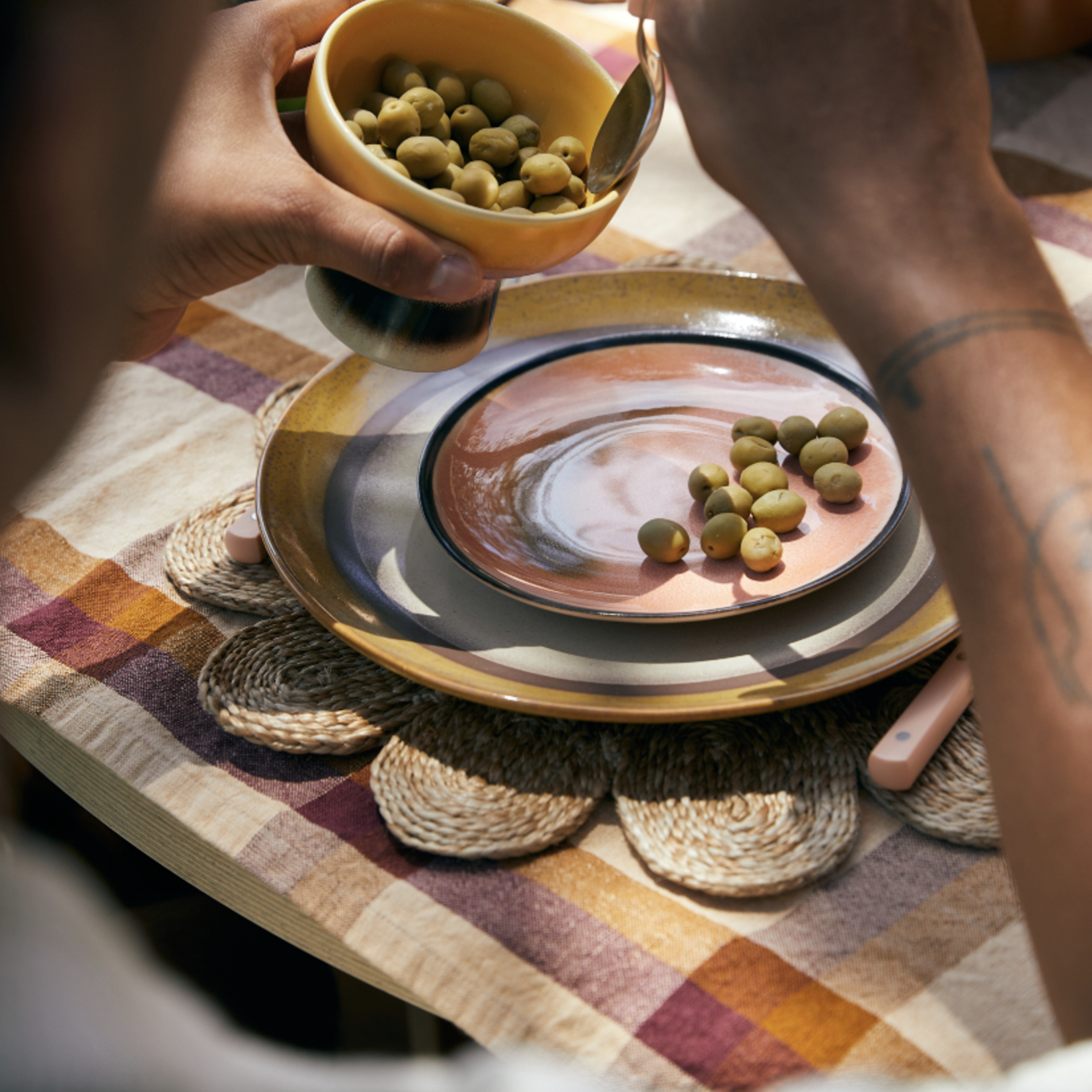 HKLIVING HKLIVING - 70's Tapas schaal op voet S Sunshade KST0055