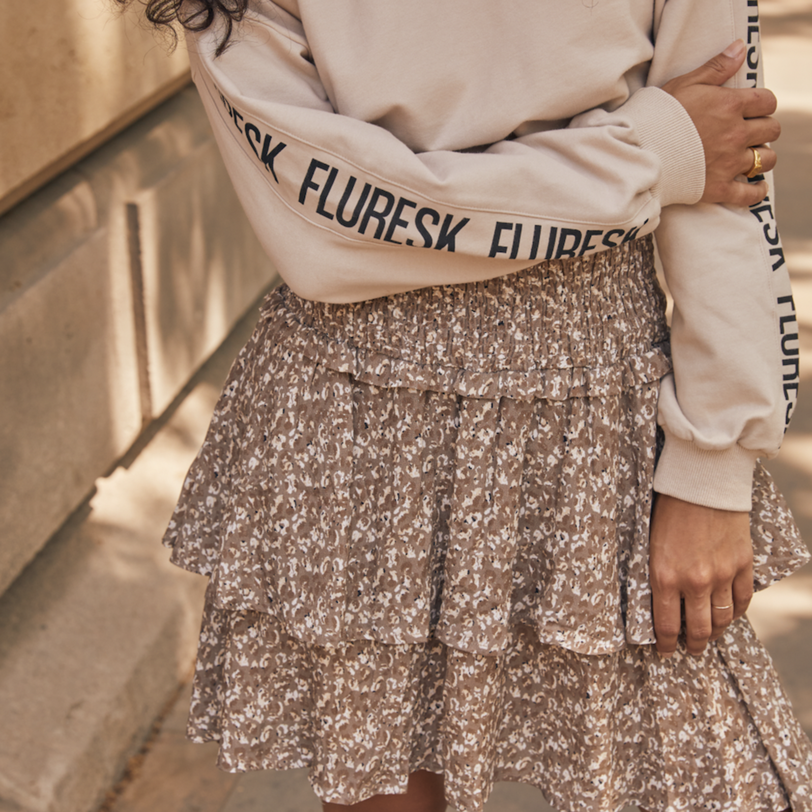 FLURESK FLURESK - Rok Jace sahara/zand maat 44