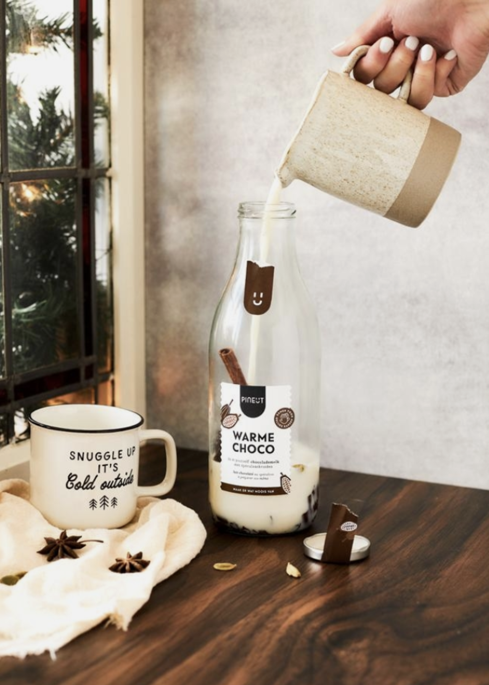 -- PINEUT - Warme Chocomelk