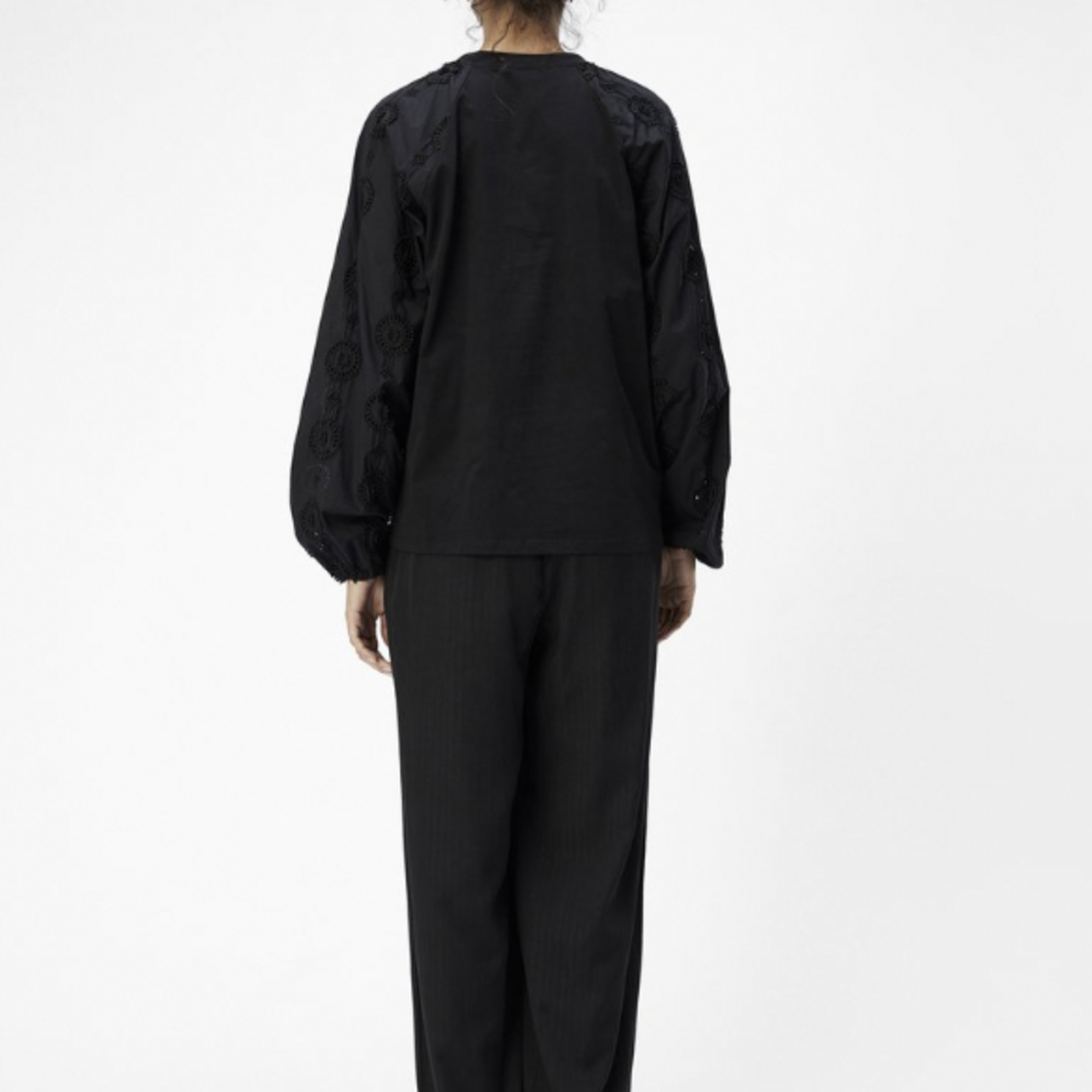 OBJECT OBJECT - Top Ivy met ballon mouw zwart