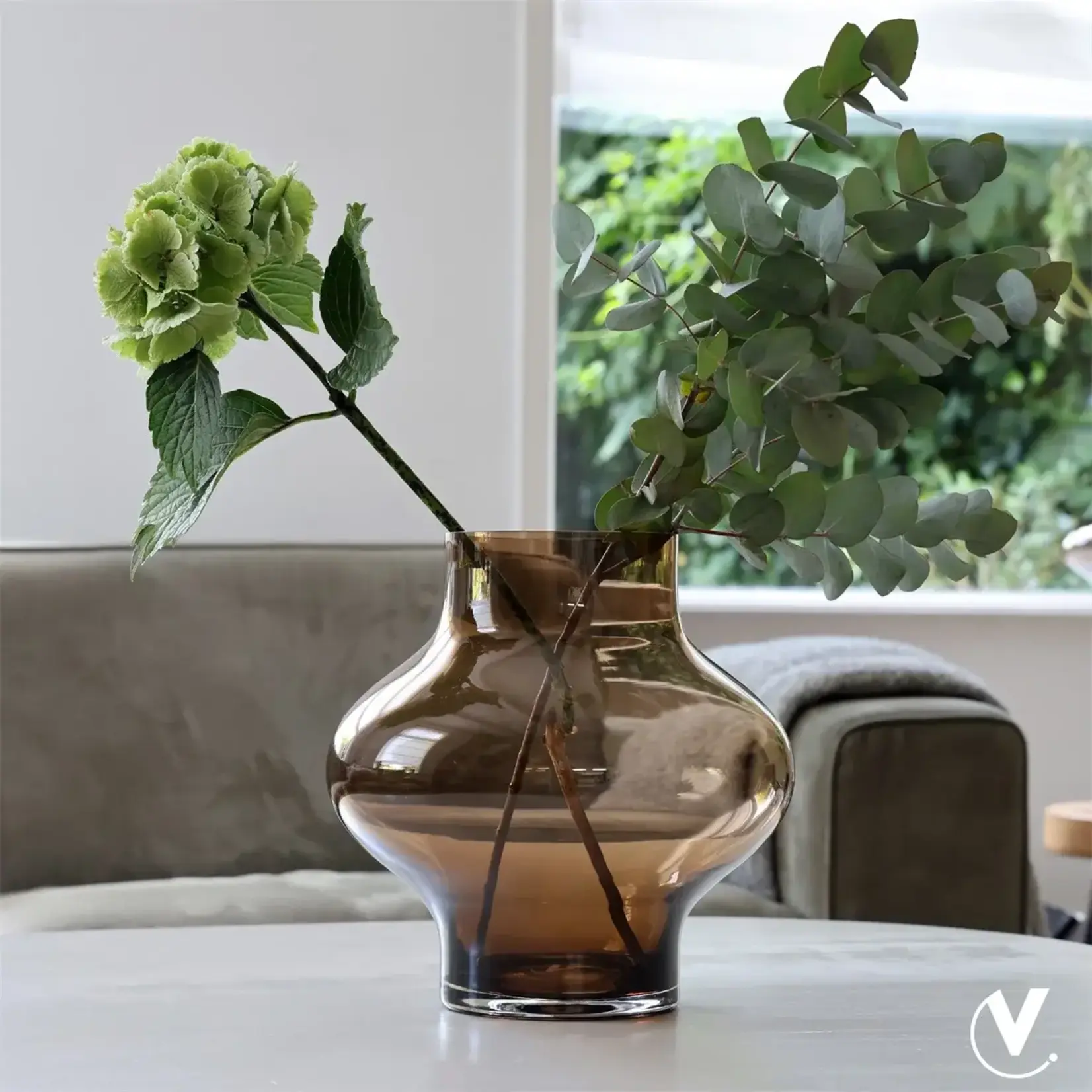 -- Vaas Ruvuma glas M taupe Ø28 x H28 cm